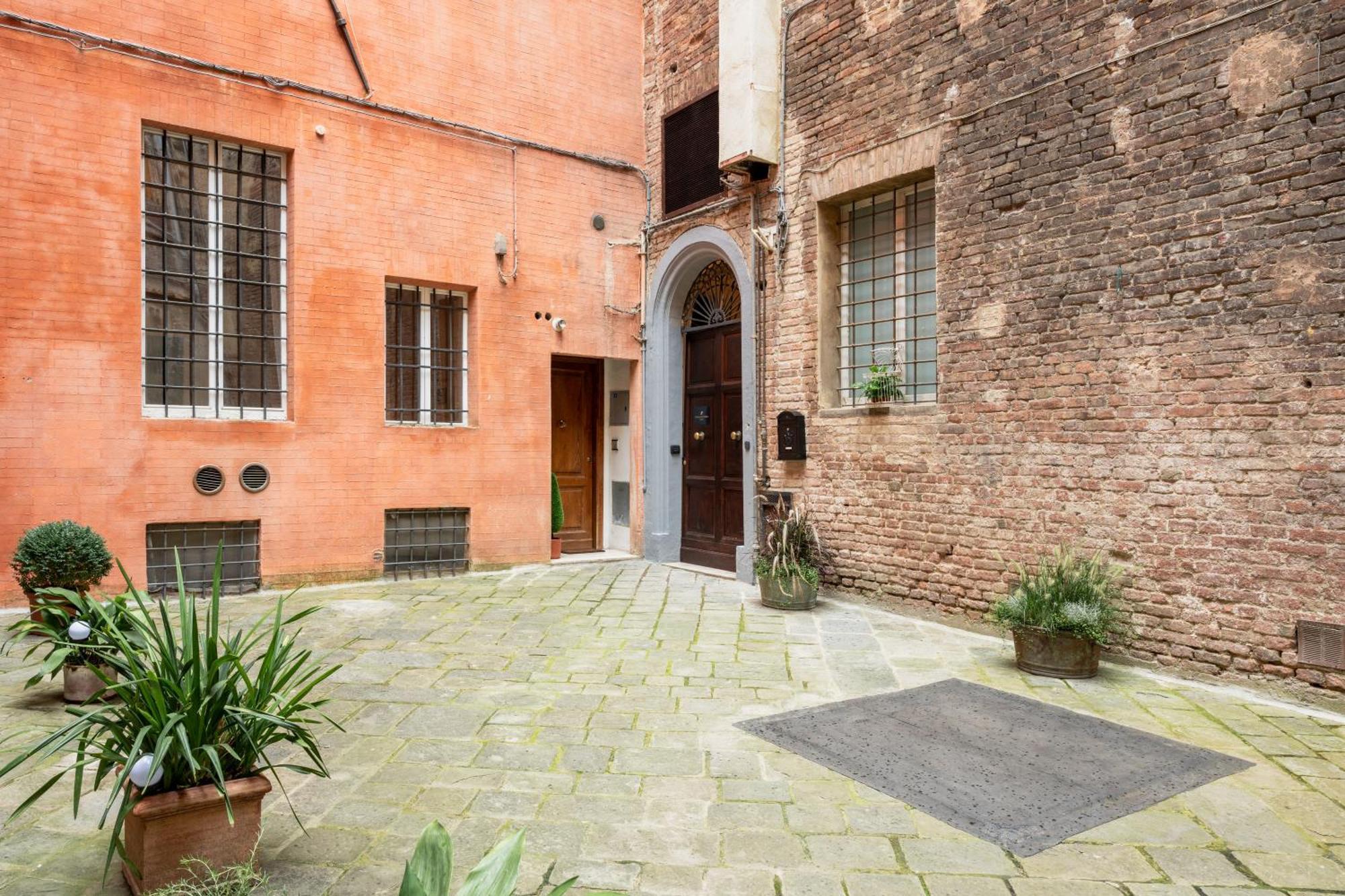Palazzo Patrizi Suites & Spa Siena Ngoại thất bức ảnh